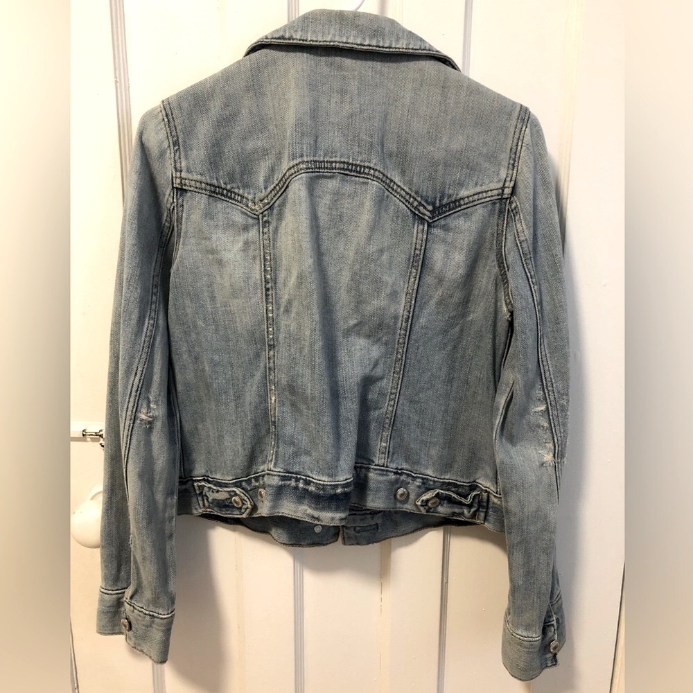 Gap Distressed Denim Jacket - Picture 3 of 6